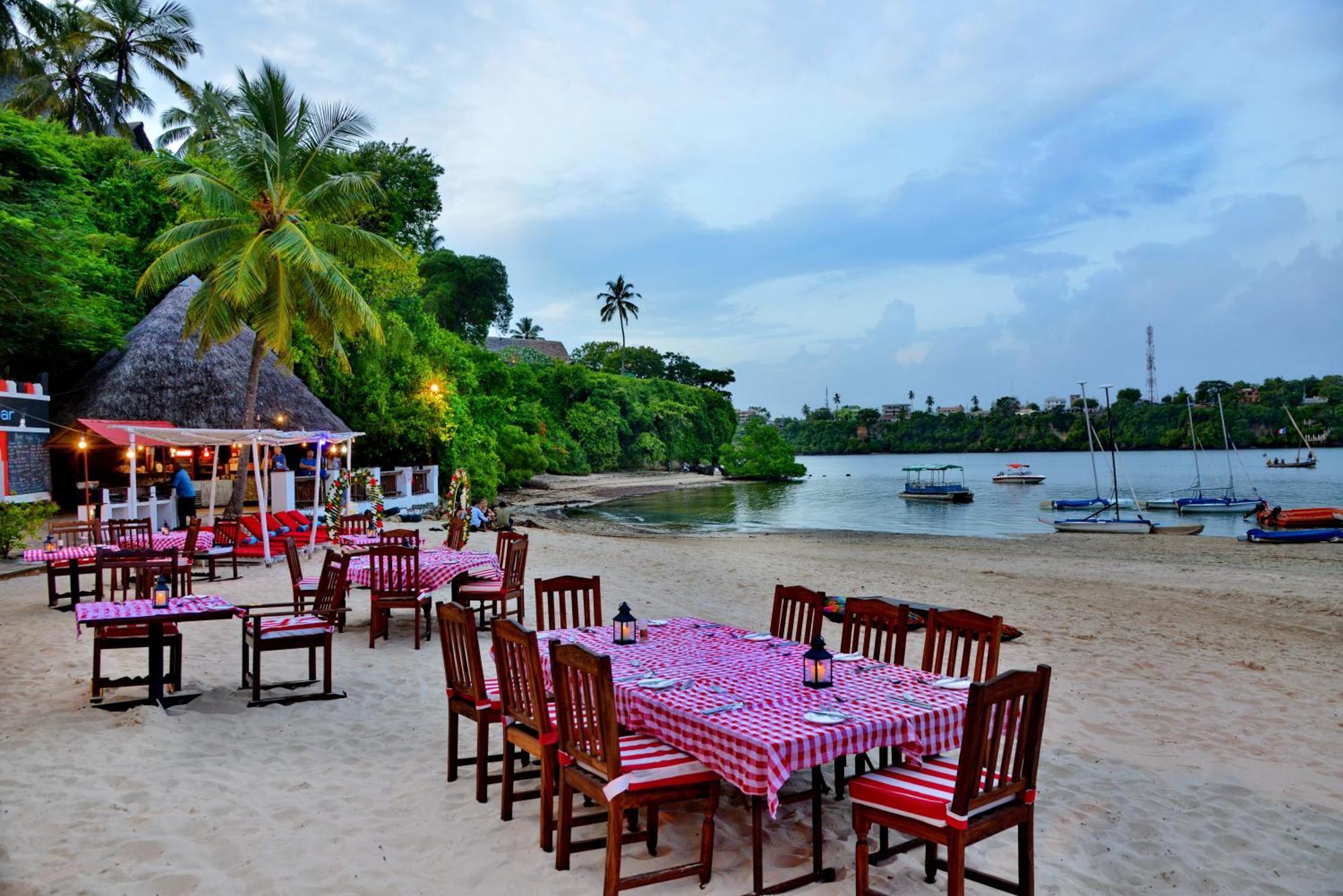 Mnarani Beach Club 基利菲 外观 照片
